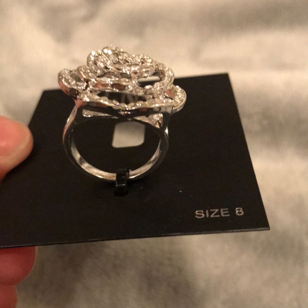 INC Rose Ring 🌹 - Picture 3 of 8